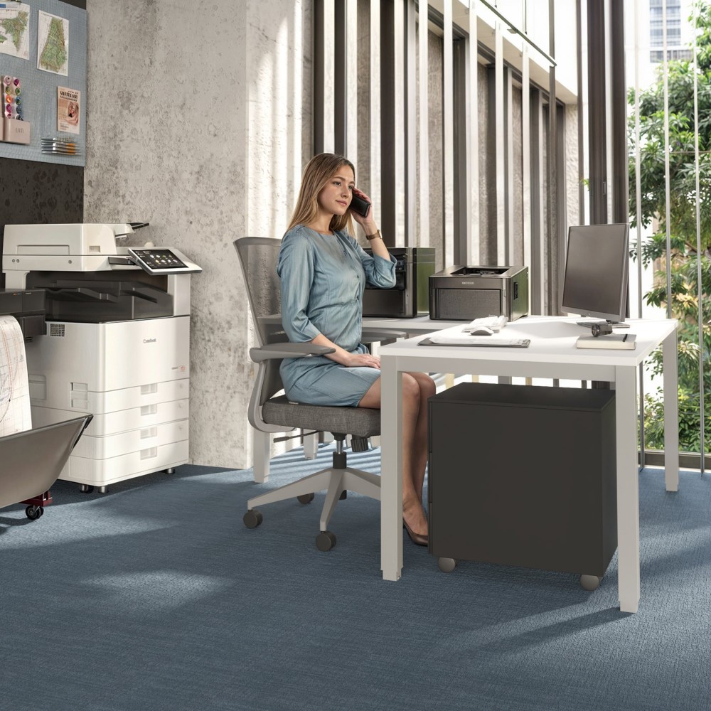 Secretária Modus em L com cadeira e bloco de Gavetas