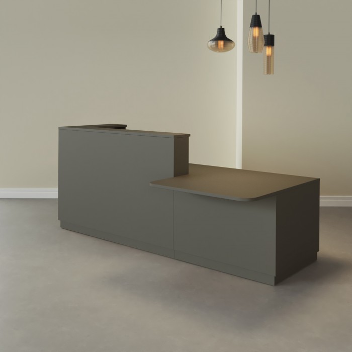 Balcão Adaptado Duomo com Mesa à Esquerda