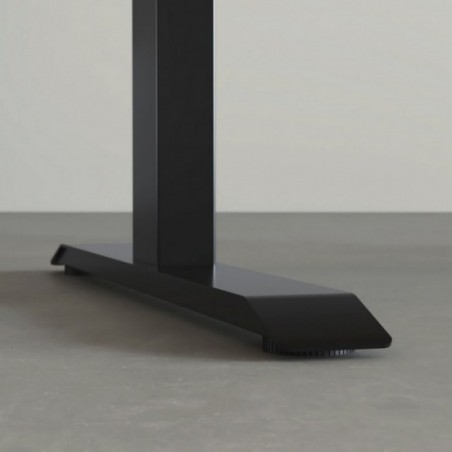 Elevia em Ambiente de Escritório Moderno